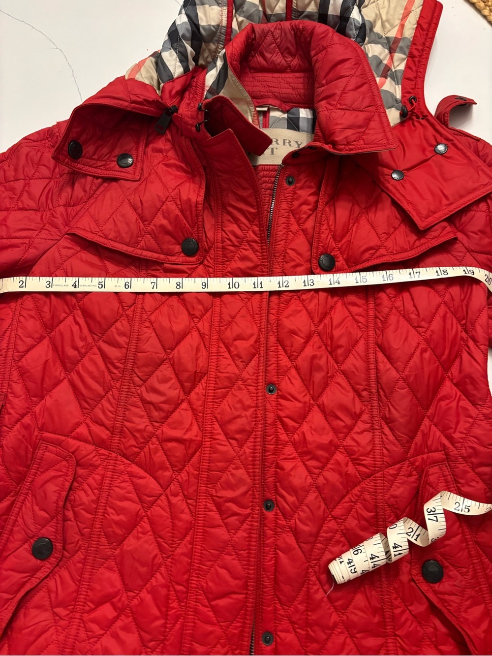 Burberry Red Quilted Puffer Jacket with Check Lining - Picture 6 of 7